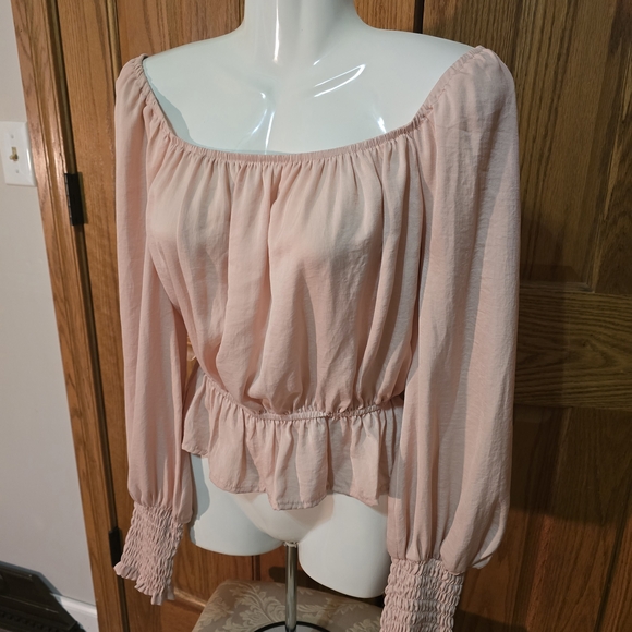 She + Sky Blush Pink Cropped Off Shoulder Long Sleeve Blouse - Picture 16 of 16